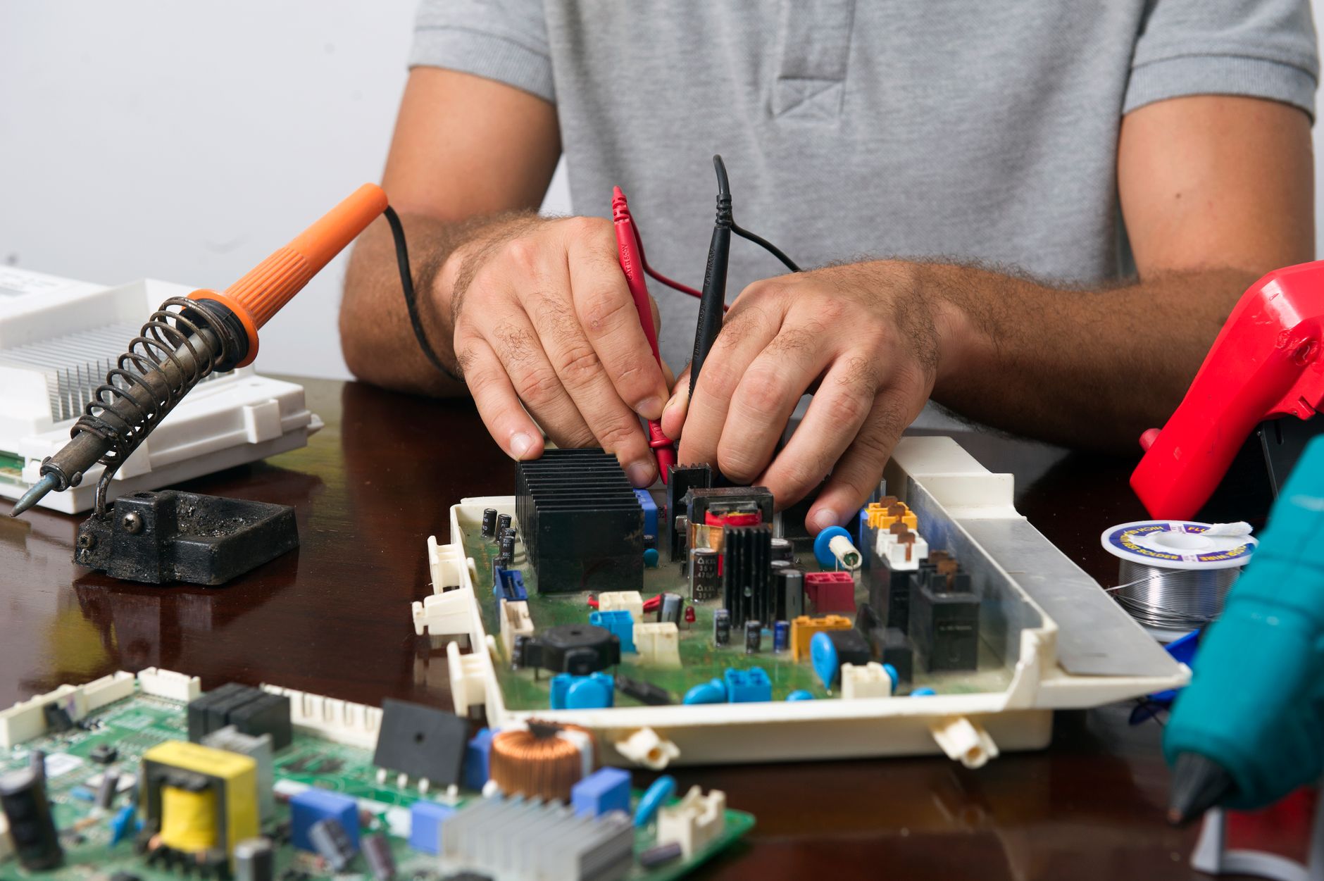 Réparation électroménager équipe à Montreuil